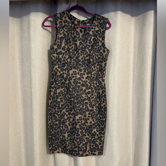 TOMMY HILFIGER LEOPARD FAUX SUEDE SCUBA SHEATH DRESS - Picture 3 of 7
